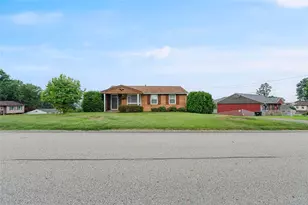 440 Fairwood Dr, Irwin, PA 15642 - Photo 1