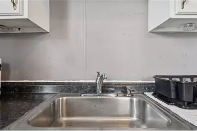 715 1/2 Armstrong #1/2, Apollo Boro, PA 15613 - Photo 11