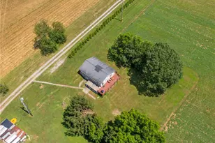 1182 Airport Rd, Hopewell Township, PA 15001 - Photo 11