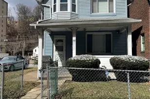 712 Franklin Ave, Aliquippa, PA 15001 - Photo 1