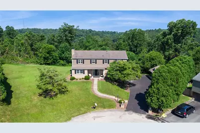 1085 McAllister Dr, Pittsburgh, PA 15068 - Photo 1