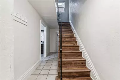 4106 Garden Way, Pittsburgh, PA 15201 - Photo 9