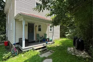 126 Spring St, Aliquippa, PA 15001 - Photo 1