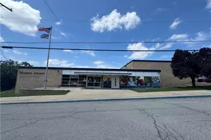 831 Harrison St, New Castle, PA 16101 - Photo 1