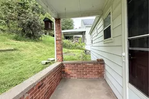 1111 Schang Rd, South Park, PA 15236 - Photo 9