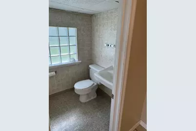 11531 Perry Hwy, Pine Township, PA 15090 - Photo 7