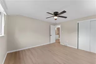 252 Shenandoah Dr, Pittsburgh, PA 15235 - Photo 13