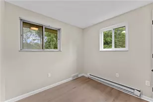 252 Shenandoah Dr, Pittsburgh, PA 15235 - Photo 15