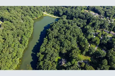 113 Lakewood Dr, Center Township, PA 16001 - Photo 17