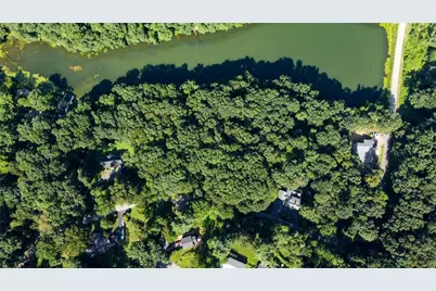 113 Lakewood Dr, Center Township, PA 16001 - Photo 5