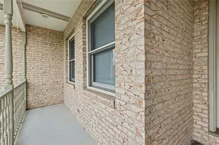 205 Veneze Dr, Robinson Twp, PA 15205 - Photo 5