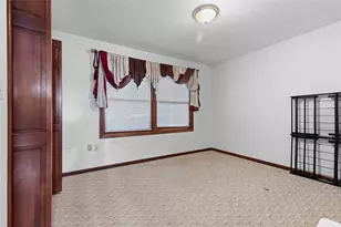 205 Veneze Dr, Robinson Twp, PA 15205 - Photo 23