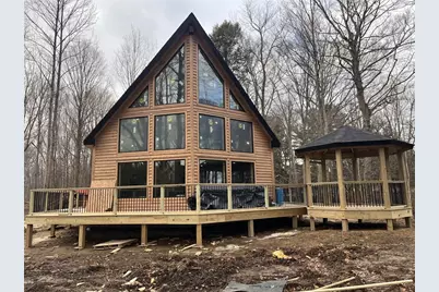 8498 E Lake Road, Sugarcreek Township, PA 16511 - Photo 1