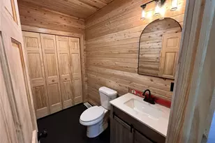 8498 E Lake Rd, Sugarcreek Township, PA 16511 - Photo 25