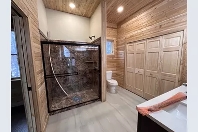 8498 E Lake Road, Sugarcreek Township, PA 16511 - Photo 11