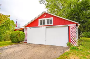 208 Center St, Daugherty Township, PA 15066 - Photo 7