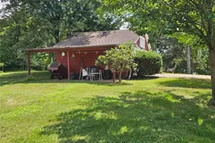 208 Center St, Daugherty Township, PA 15066 - Photo 19