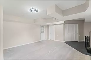 7872 Mt Carmel Rd, Pittsburgh, PA 15147 - Photo 35