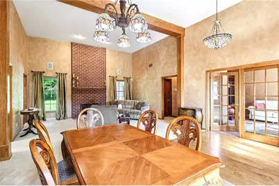 402 Woodland Dr, Wilmington Township, PA 16142 - Photo 7