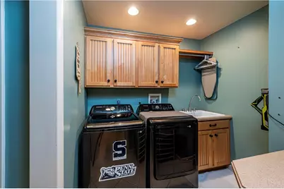 931 Country Club Dr, Hempfield Township, PA 15601 - Photo 33