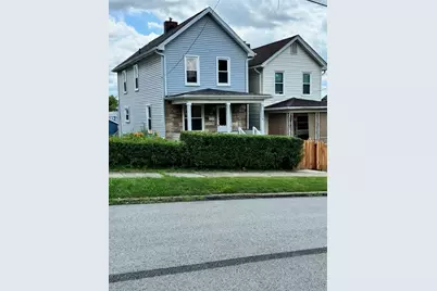 712 1/2 Ellsworth Ave, Jeannette, PA 15644 - Photo 1