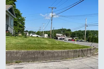 2751,2747 Darlington Rd, Chippewa Township, PA 15010 - Photo 9