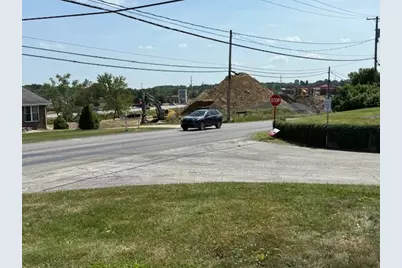 2751,2747 Darlington Rd, Chippewa Township, PA 15010 - Photo 5