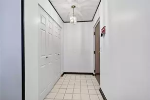 631 Forest Green Dr, Moon/Crescent Twp, PA 15108 - Photo 7