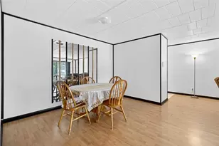 631 Forest Green Dr, Moon/Crescent Twp, PA 15108 - Photo 11