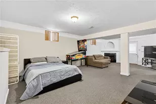 1514 Laurel Ridge Dr, Moon/Crescent Twp, PA 15046 - Photo 33