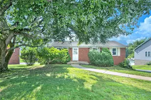 444 Westland Dr, Hempfield Township, PA 15601 - Photo 1