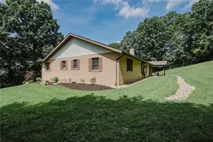 621 Highland Dr, Rayne Township-Ernest, PA 15747 - Photo 11