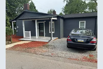 815 Braddock Rd, Pittsburgh, PA 15221 - Photo 1