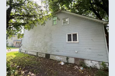 1112 Pollock Ave, New Castle, PA 16101 - Photo 5