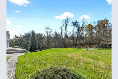 480 Matty, Rostraver, PA 15012 - Photo 5