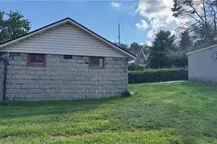 256 Pennsylvania Blvd, Pittsburgh, PA 15228 - Photo 5