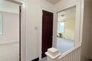 256 Pennsylvania Blvd, Pittsburgh, PA 15228 - Photo 19