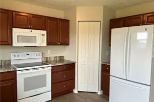 102 Alderwood Dr, South Greensburg Boro, PA 15601 - Photo 7