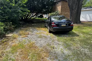 815 Braddock Rd, Pittsburgh, PA 15221 - Photo 31