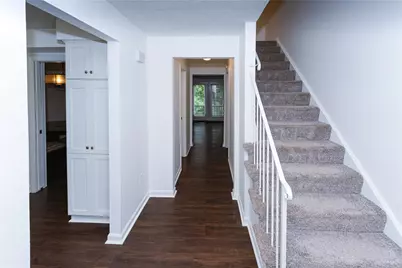 410 Edgetree Ln, Murrysville, PA 15668 - Photo 3