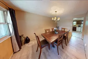 211 Woodview Dr, Brighton Township, PA 15009 - Photo 3