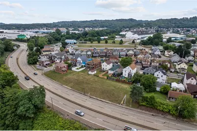 1652 Ohio River Blvd, Ambridge, PA 15003 - Photo 3