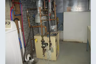 102 Nemacolin Road, Carmichaels-Cumberland, PA 15320 - Photo 19