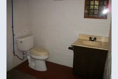 102 Nemacolin Road, Carmichaels-Cumberland, PA 15320 - Photo 17