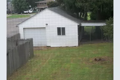 102 Nemacolin Road, Carmichaels-Cumberland, PA 15320 - Photo 23