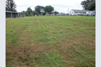 102 Nemacolin Road, Carmichaels-Cumberland, PA 15320 - Photo 25