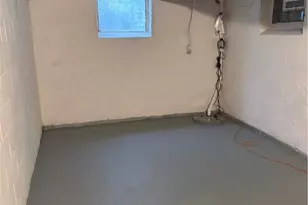 3906 Meadowbrook Blvd, Pittsburgh, PA 15227 - Photo 21