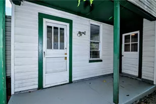 537 Vermont Ave, Glassport, PA 15045 - Photo 11