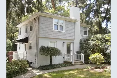 111 McKenney Dr, Brighton Township, PA 15009 - Photo 1