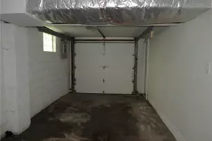 6222 Pleasant St, South Park, PA 15129 - Photo 31